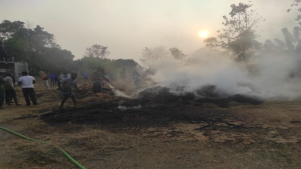 Child dies in tragic accident caught in fire in barn another narrowly escapes in Jashpur
