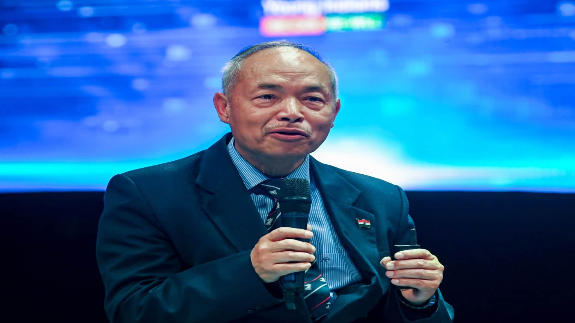 सेवानिवृत्त लेफ्टिनेंट जनरल कोनसम हिमालय सिंह