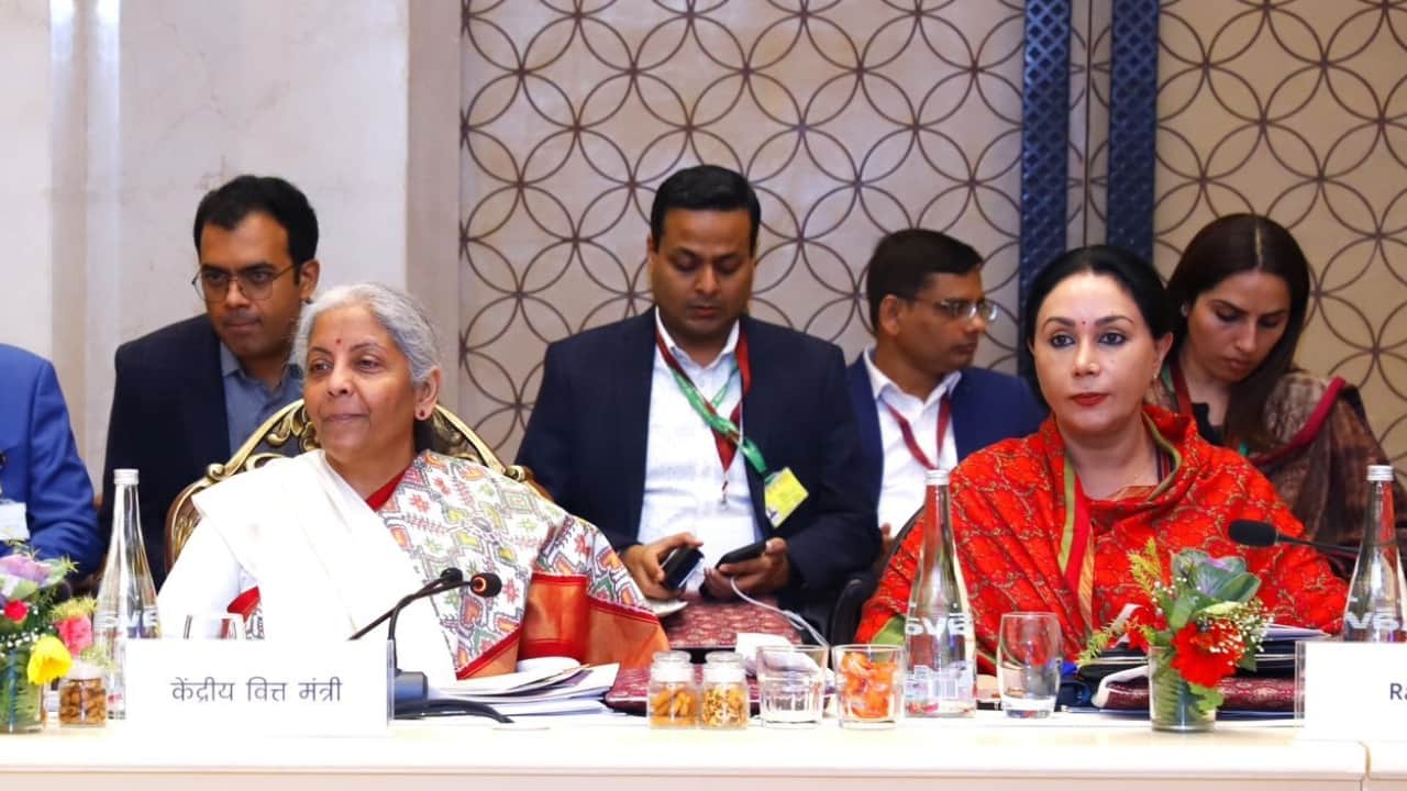 Economic Survey 2025 Policy Reforms Will Be Implemented to Increase Pulses Edible Oils Production