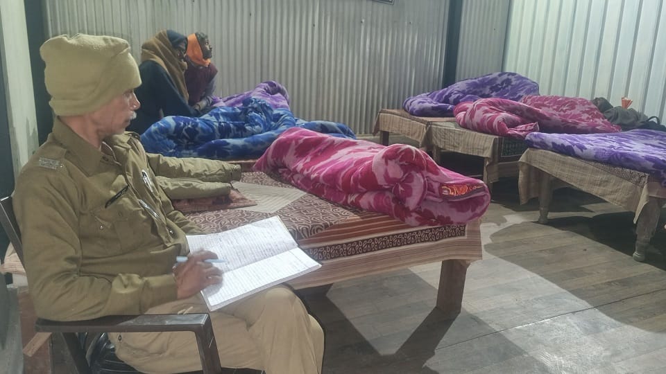 Seven people found staying in night shelter in rudrapur