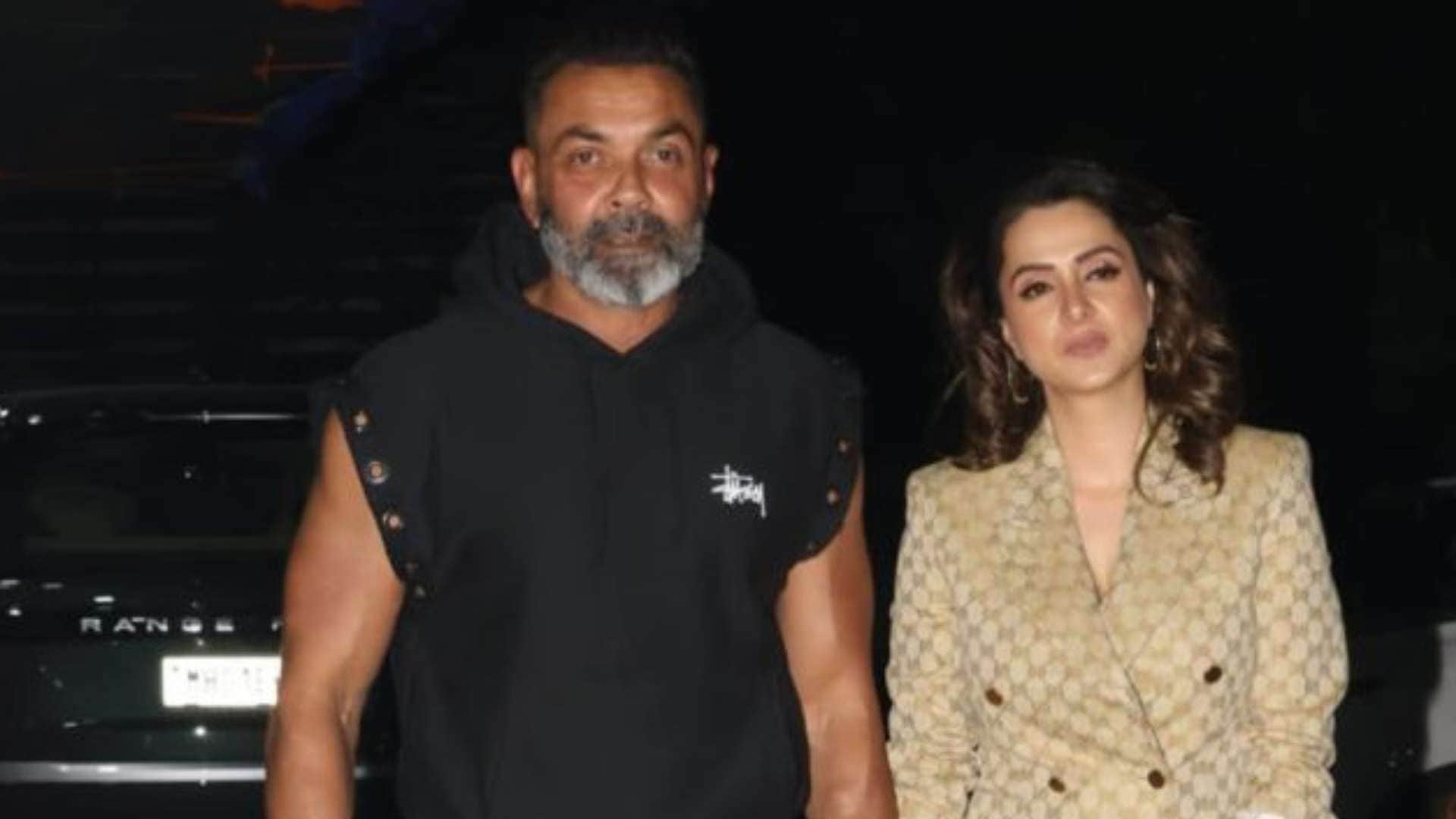 Sohail khan birthday bash sikandar salman khan bobby deol with wife tanya sshura khan gives pose for paps