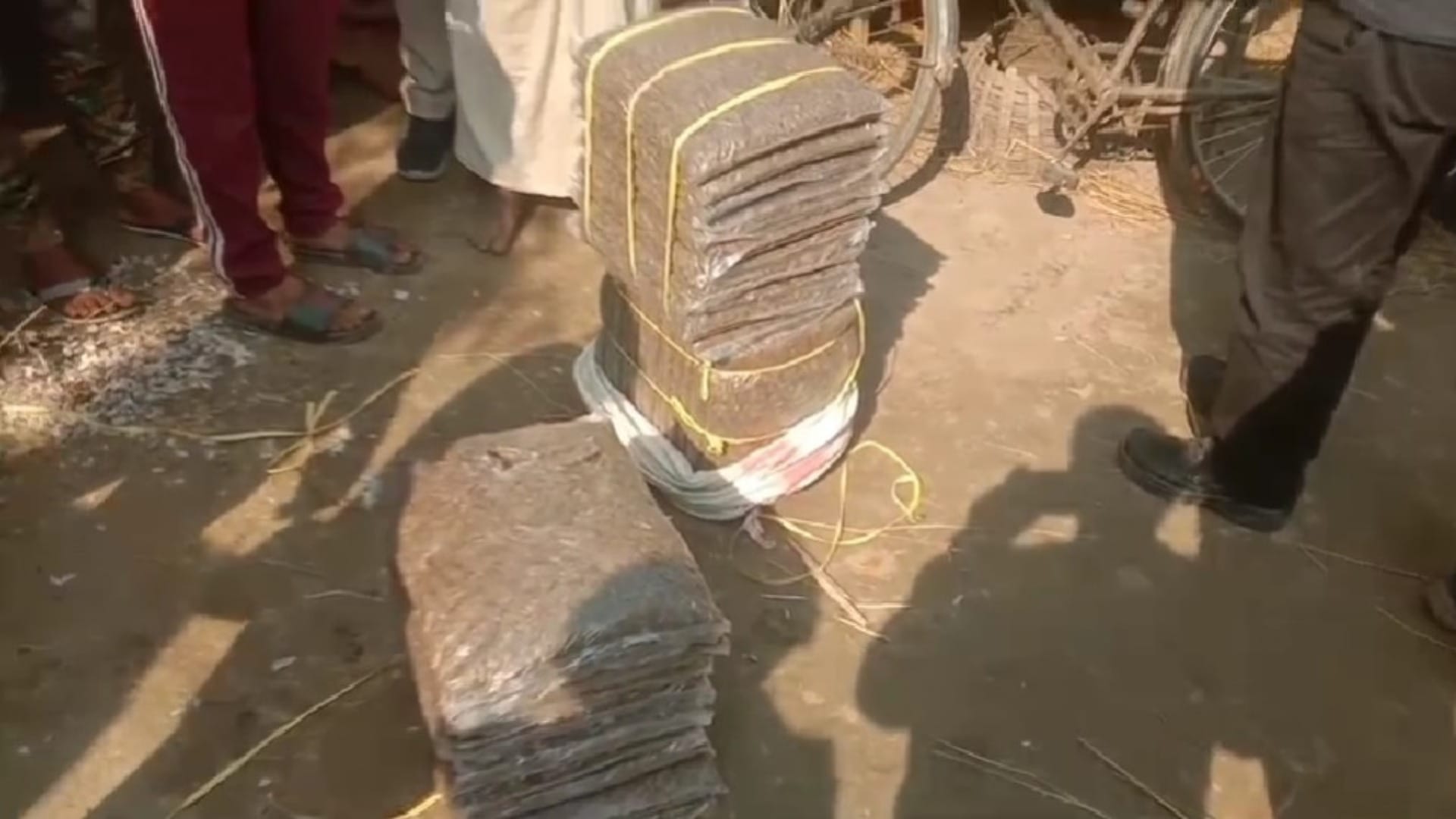 बरामद हुआ गांजा