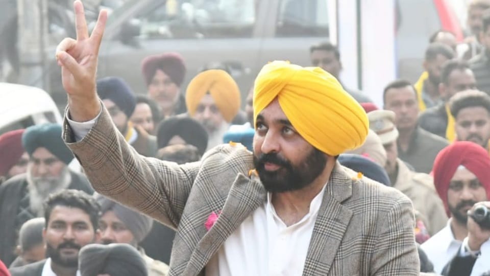 CM Bhagwant Mann got angry on statement of Delhi BJP leader Pravesh Verma