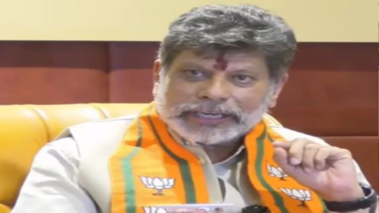 'अंबेडकर विरोधी हैं कांग्रेसी: किरण सिंहदेव बोले- बीजेपी की समर्थन वाली सरकार ने साहेब को दिया था भारतरत्न