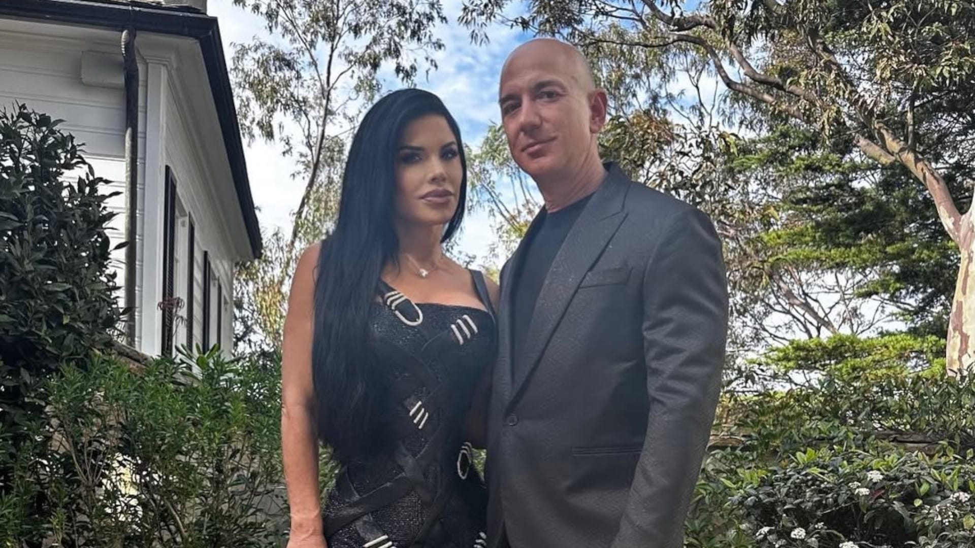 Amazon founder Jeff Bezos to marry Lauren Sanchez know all bout her