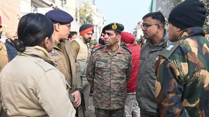 Video of collapse of four storey building in Mohali two dead body recovered yet Rescue operation continues