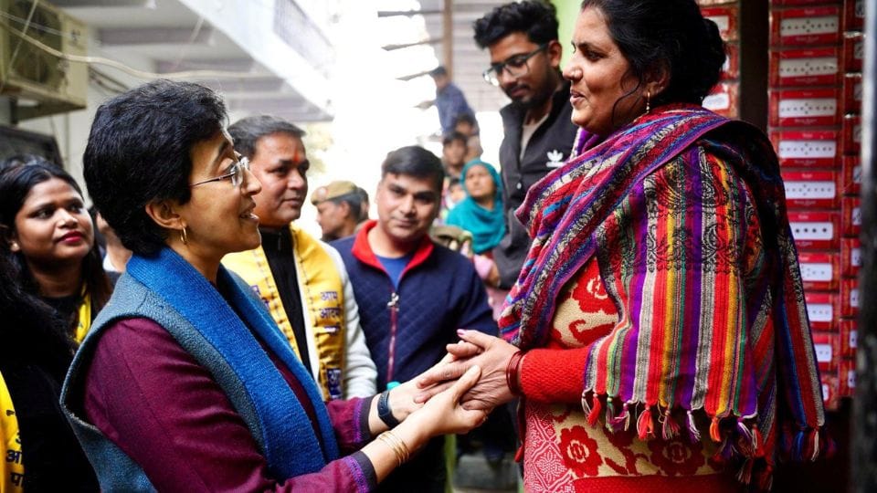 CM Atishi visit Rangpuri hills and directed officials to solve the problems