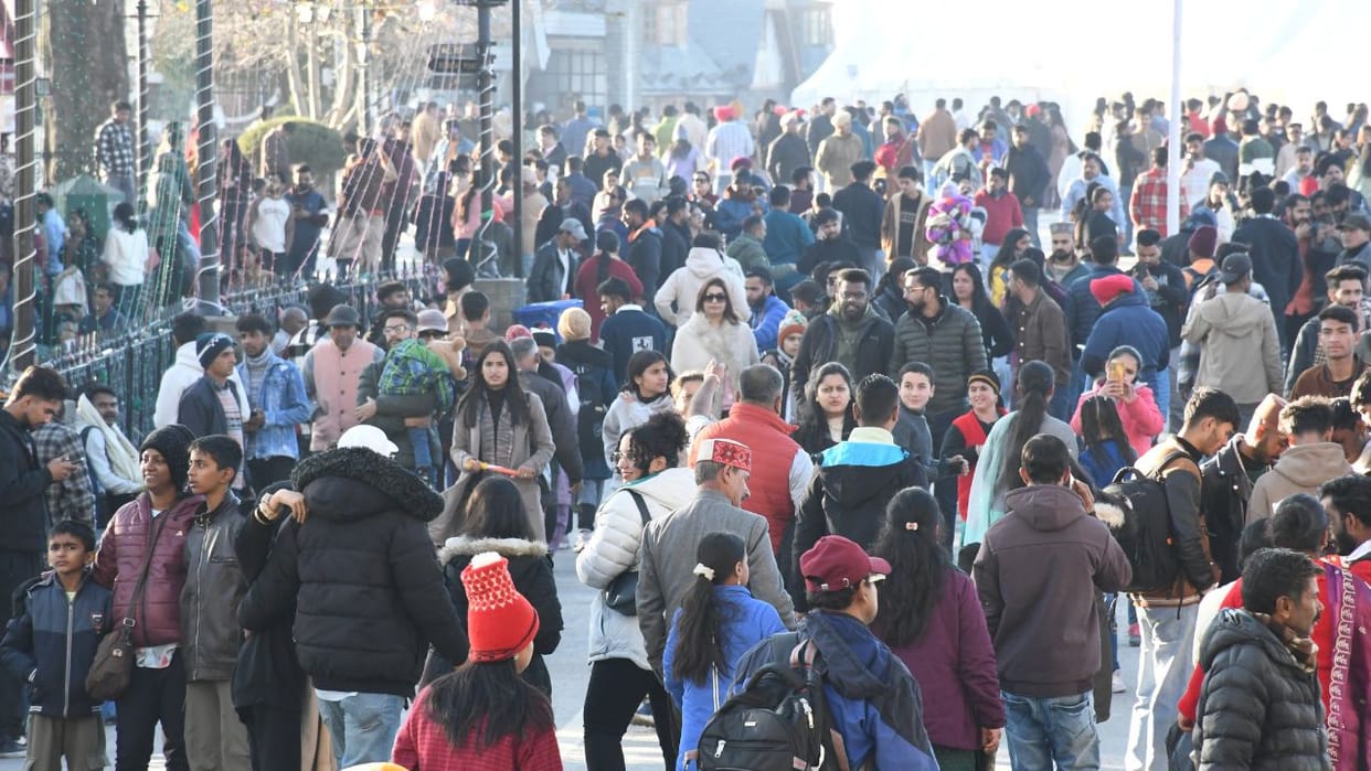 Himachal Tourism Before Christmas 90% hotels in Kasauli Himachal Pradesh 80% in Shimla, 70% in Manali are pack