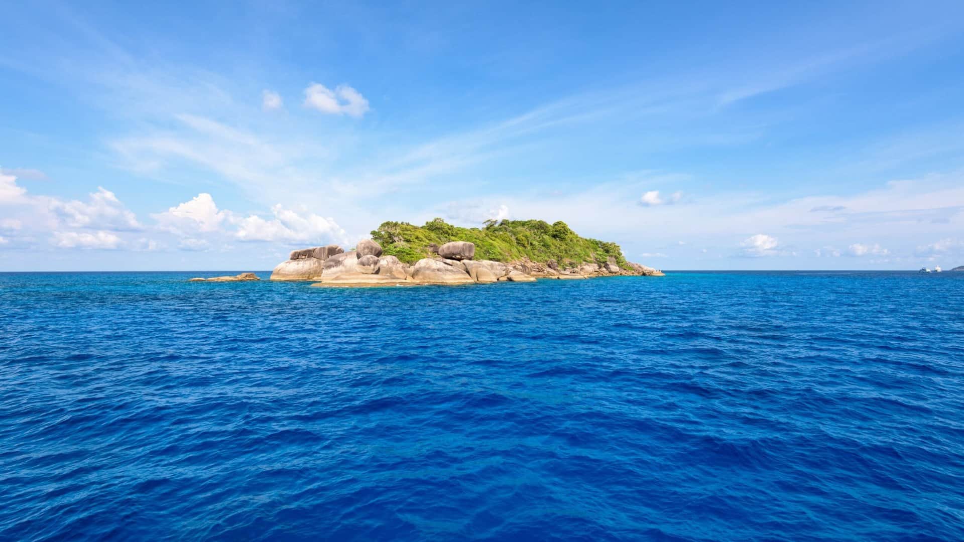 Ajab-Gajab: Why Is Ocean Water Salty Know Difference Between River vs Ocean Water