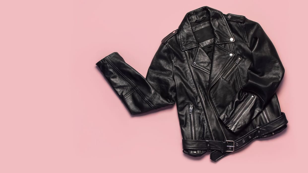 Winter Washing Tips Right Way to Wash Jackets Cloth Cleaning Guide Winter Jacket Ko Kaise Dhoye
