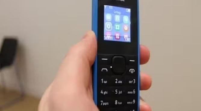 girl student suicide due to playing game in keypad mobile and  grandmother slapped