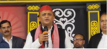 सपा राष्ट्रीय अध्यक्ष अखिलेश यादव