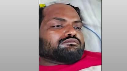 अस्पताल में भर्ती अरशद।