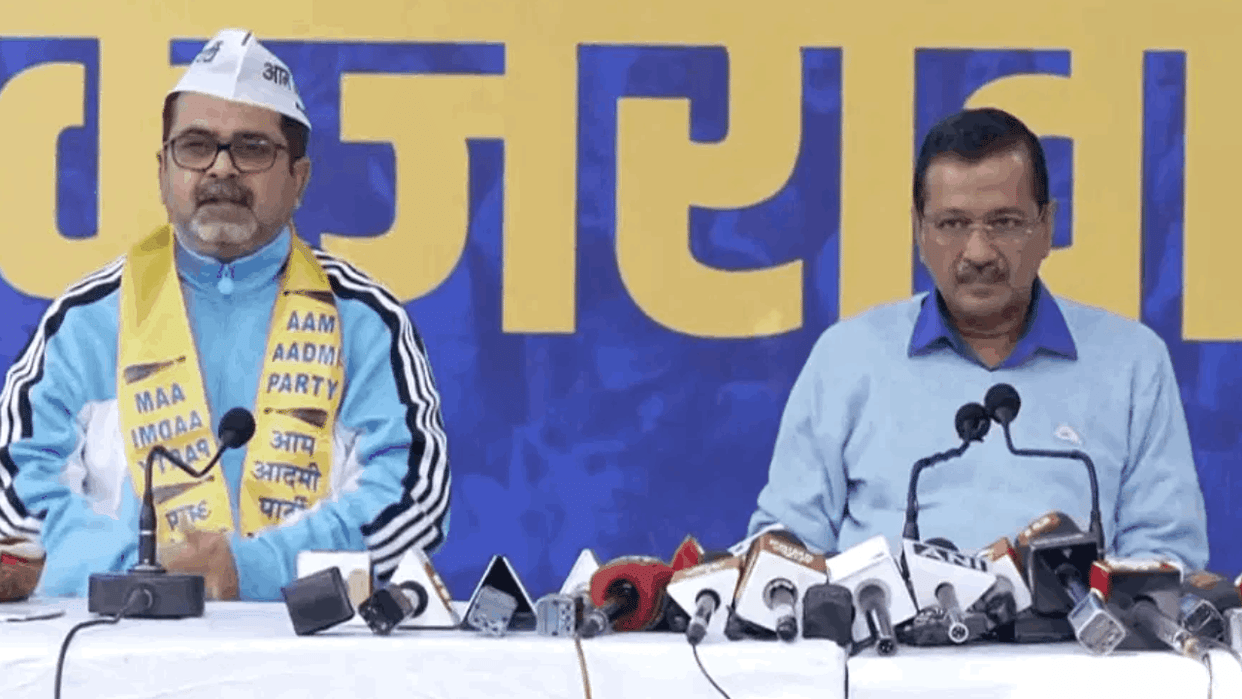 Avadh Ojha has described Arvind Kejriwal as Lord Krishna