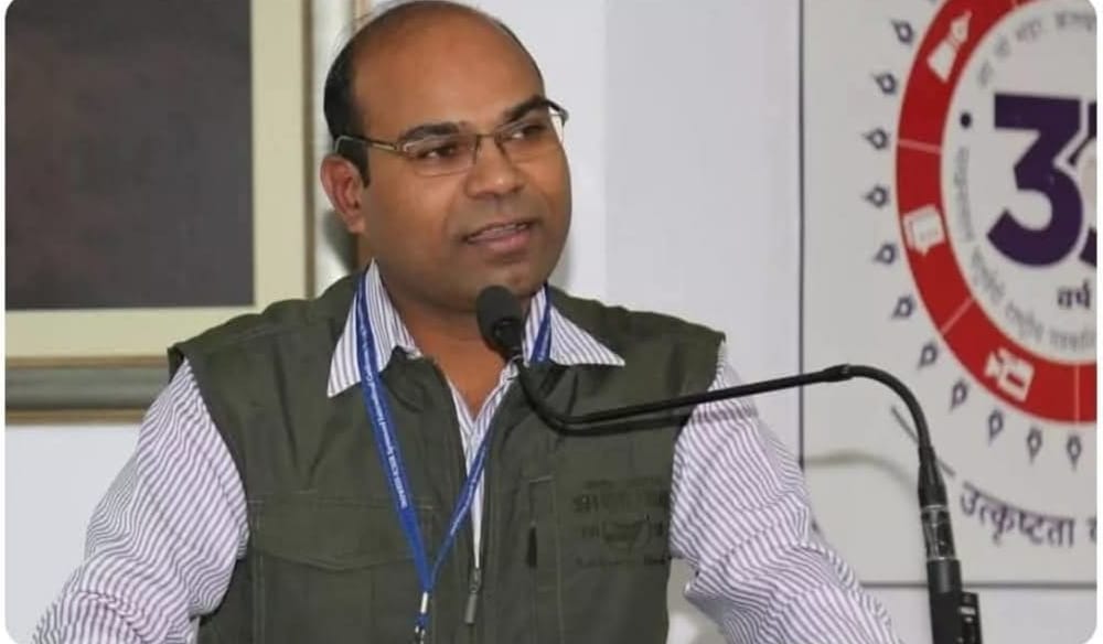 MCU Bhopal: Khobre, who wrote the world's largest Ramayana, came forward in the race to become the Vice Chance