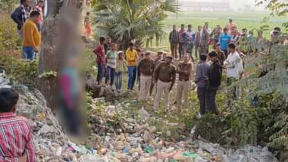 Bihar News Body of middle-aged man found hanging from tree on highway family members suspect murder