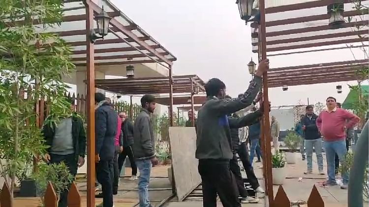 Haryana: हिसार में आरडी सिटी सेंटर में नियमों के खिलाफ बने निर्माण पर नगर निगम की कार्रवाई, दुकानें और बार सील
