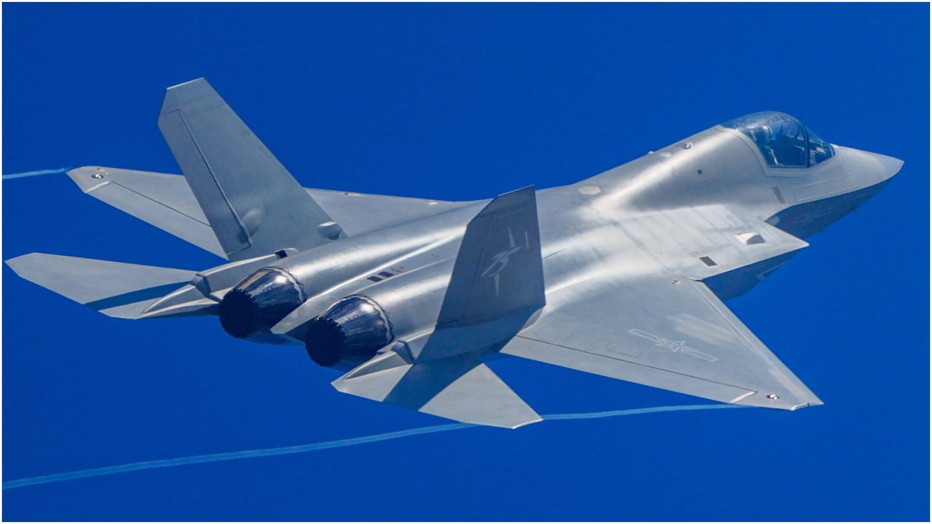 Pakistan May Get 40 5th-Gen Stealth Fighter Jets From China Within 2 Years