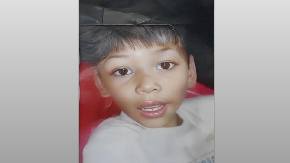 "Meerut: Dead body of a child found in a suitcase, in the morning family members said that this is our Junaid