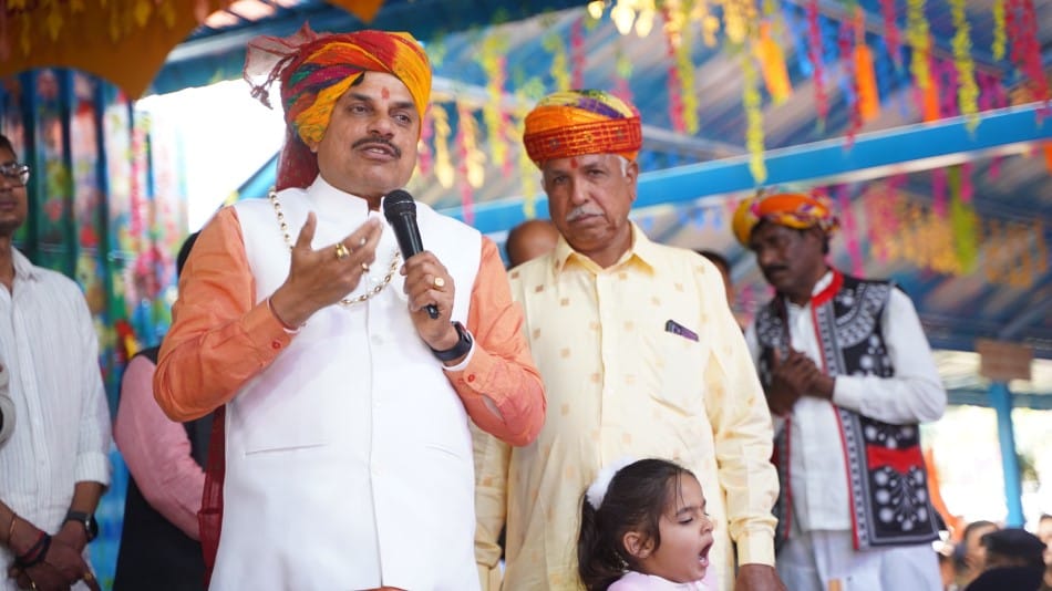 indore news cm mohan yadav geeta jayanti bhawan and milk policy