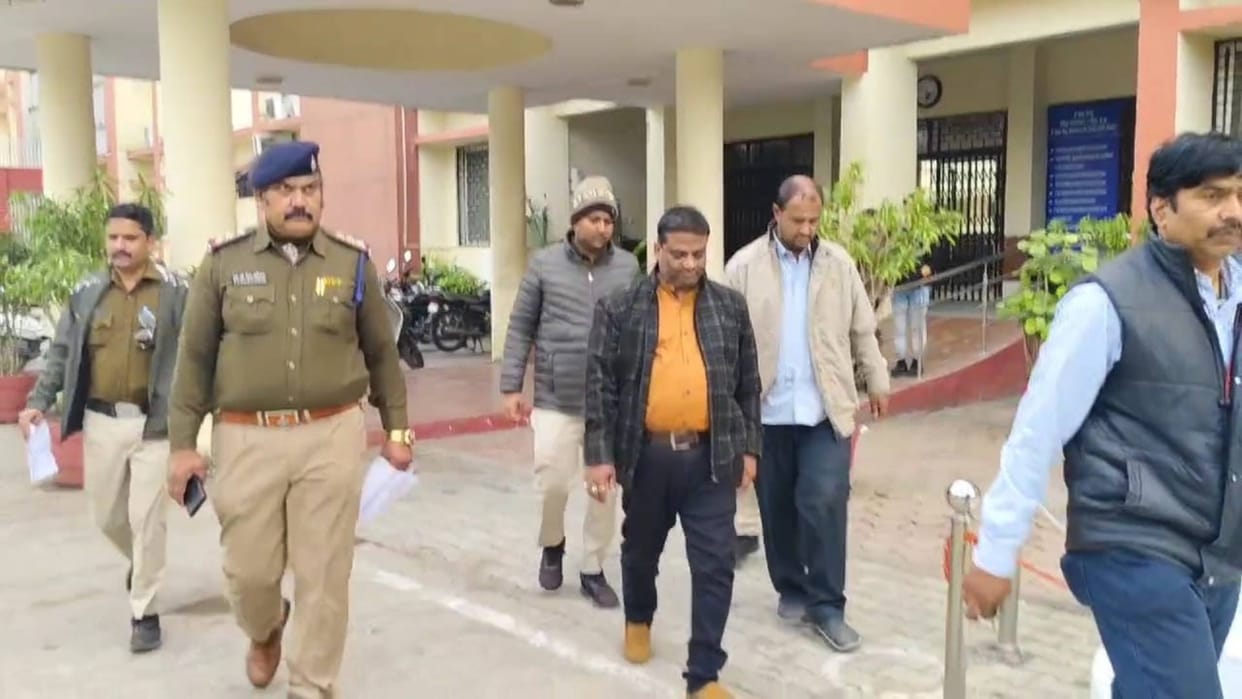 Mahakal Temple Ujjain accused who duped people of lakhs of rupees in Baba Mahakal temple has been arrested