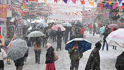 हिमाचल, उत्तराखंड, जम्मू-कश्मीर में बर्फबारी, दिल्ली समेत कई इलाकों में बारिश