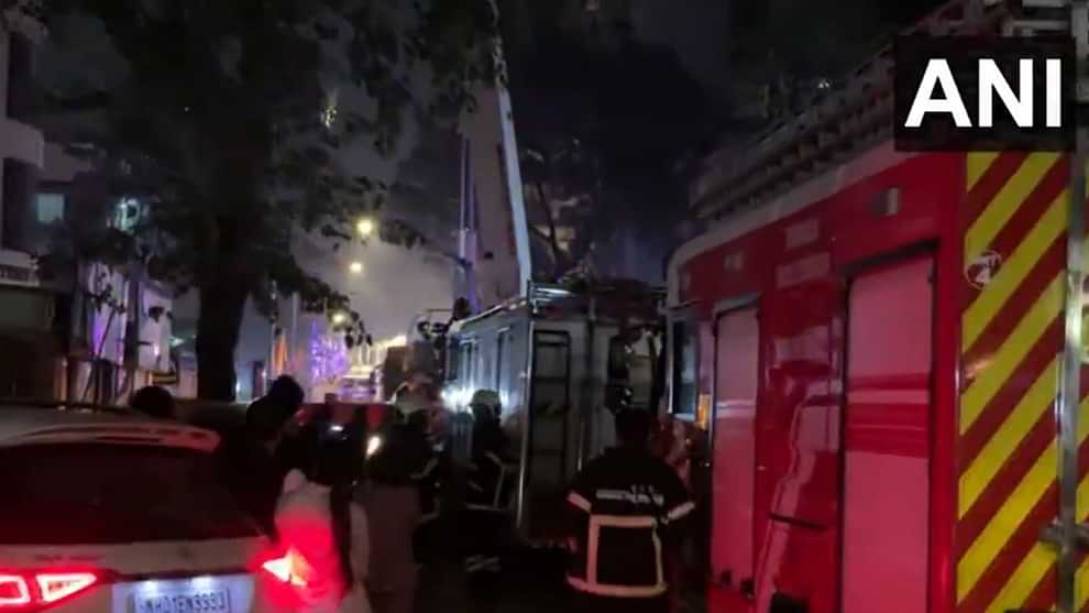 Fire Breaks Out in Bollywood Singer Shaan Residential Building Mumbai