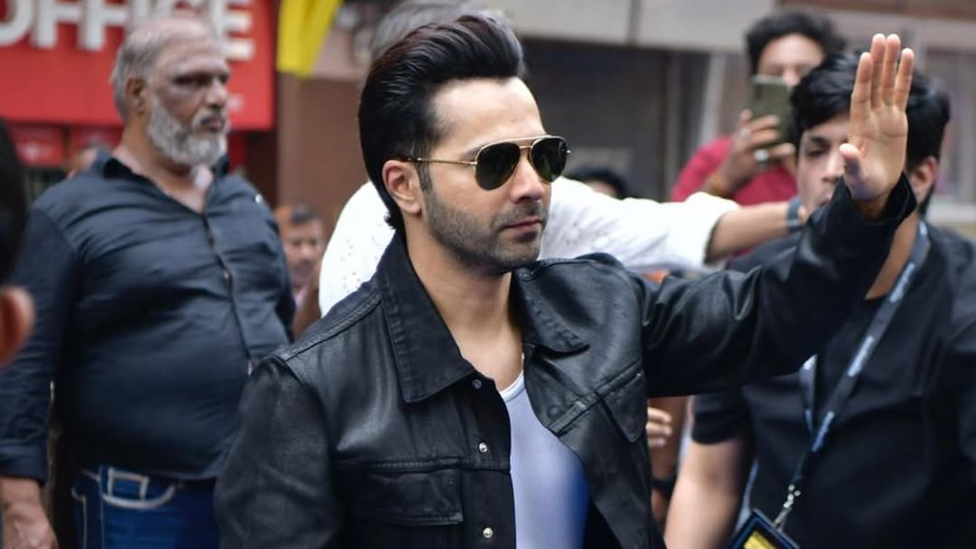 Varun Dhawan breaks Silence On His Viral Kiss With Kiara Advani baby john says It Was Completely as per report