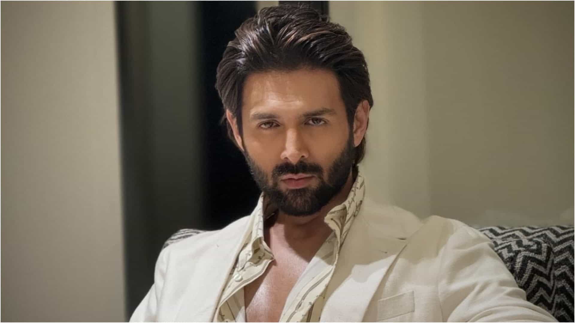 Kartik Aaryan career is in trouble after being out from Sajid Nadiadwala Movie Arjun Ustara Know Details