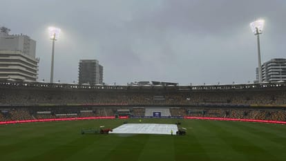 IND vs ENG 4th Test Weather Forecast Manchester Old Trafford Stadium Pitch Report News in Hindi