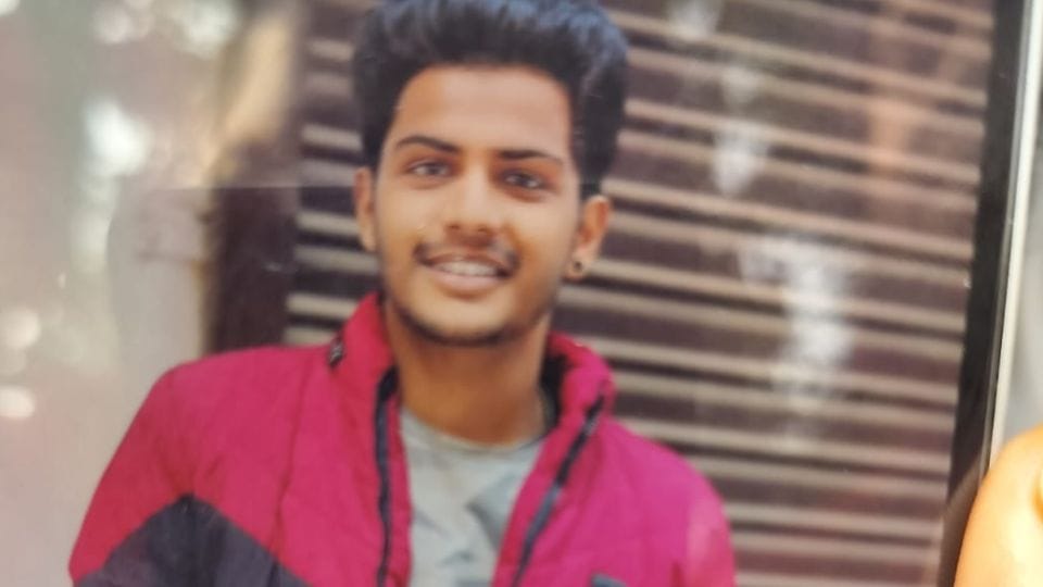 youth stabbed a student to death In Old Faridabad