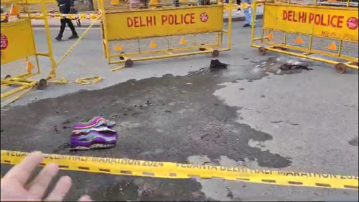 Young man attempted suicide by setting himself on fire in front of new Parliament building