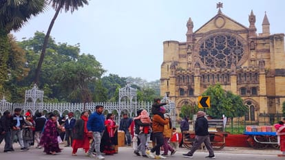 Christmas day: People of Christian community gathered in prayer meetings in churches