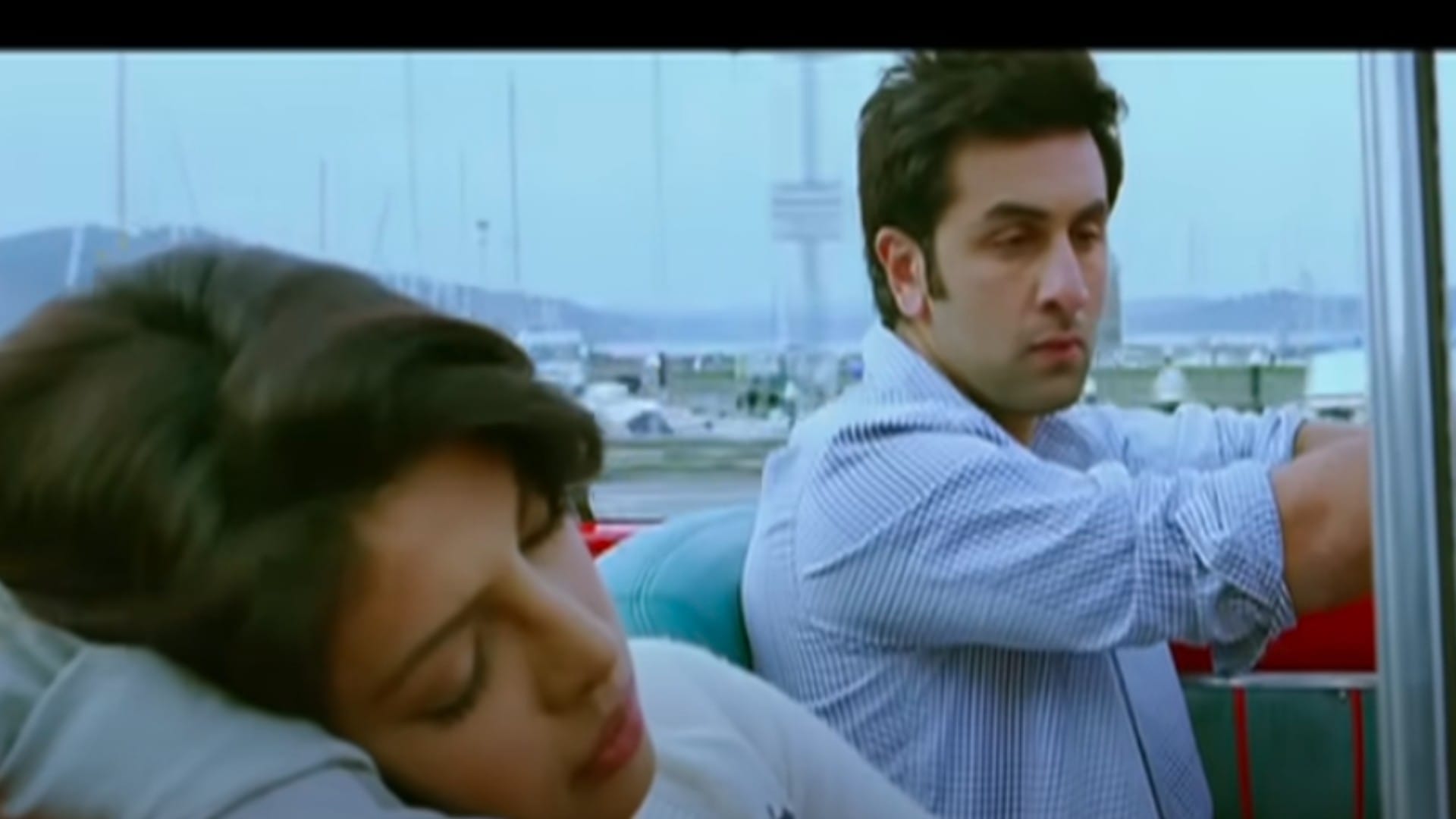 Christmas Special Bollywood Movies To Watch During Festivals Ek Main Aur Ekk Tu Dilwale Anjaana Anjaani