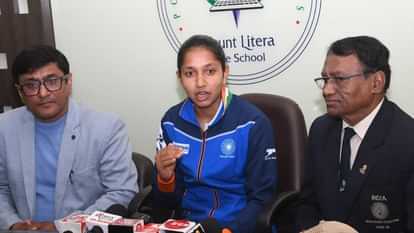 Jhansi News Indian junior hockey team captain Jyoti Singh shared her experiences