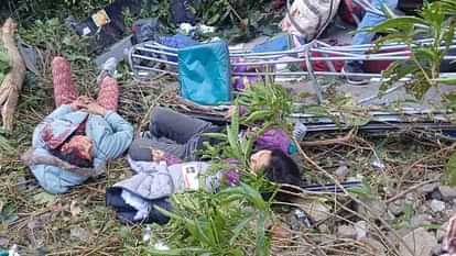 Bhimtal Bus Accident: 'मैंने बस को सड़क पर लाने की काफी कोशिश की, लेकिन...', चालक की जुबानी, हादसे की कहानी Bhimtal Bus Accident I tried hard to get bus on the road but story of accident in words of driver