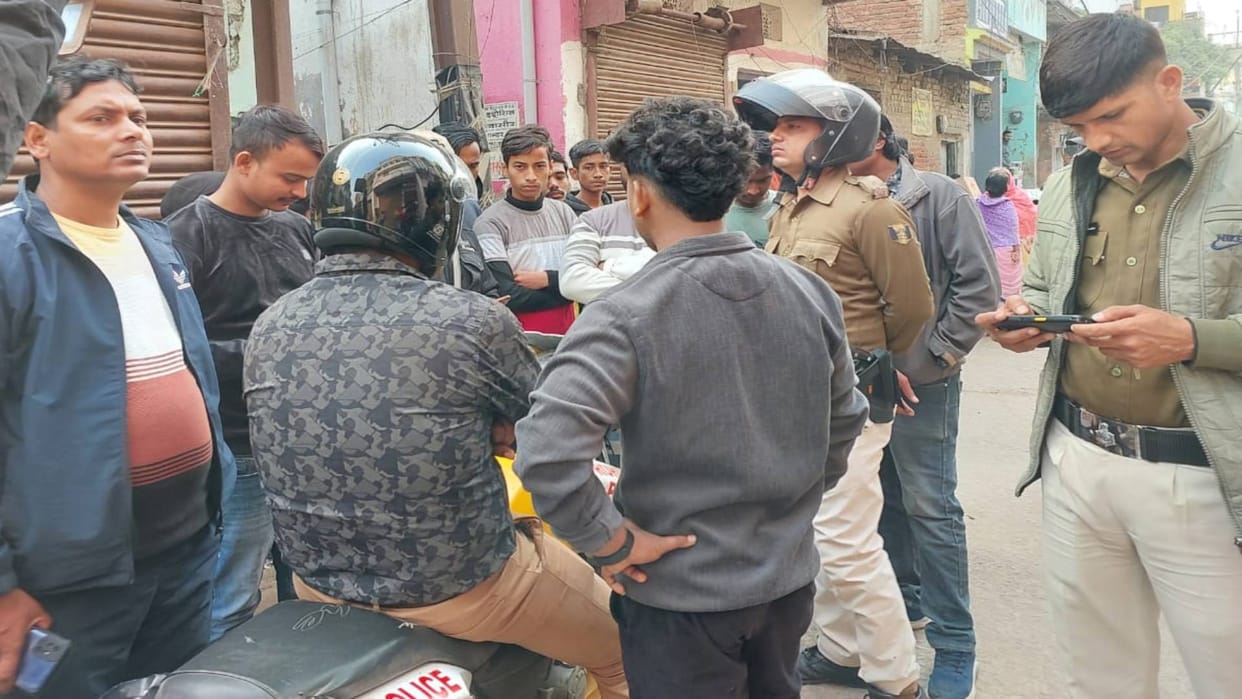 Bihar News Firing in Rohtas with aim of withdrawing case and threatening witness case registered