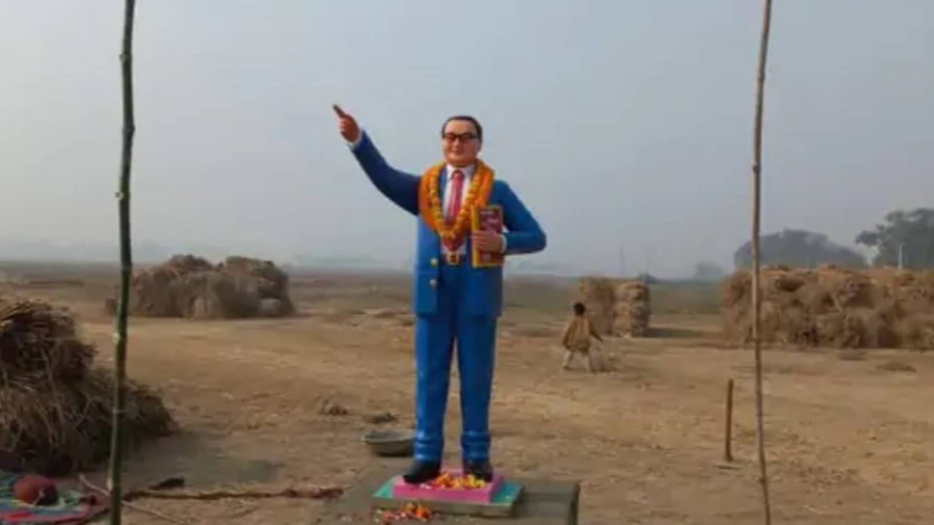 Bihar News Bhimrao Ambedkar statue was installed overnight in field of Panditpura village in Buxar