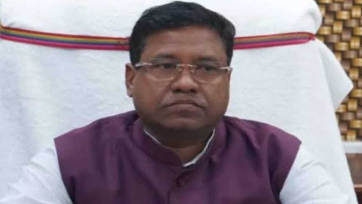Bihar Politics IT Minister Santosh Suman said Nitish Kumar is not CM of any party he is CM of NDA