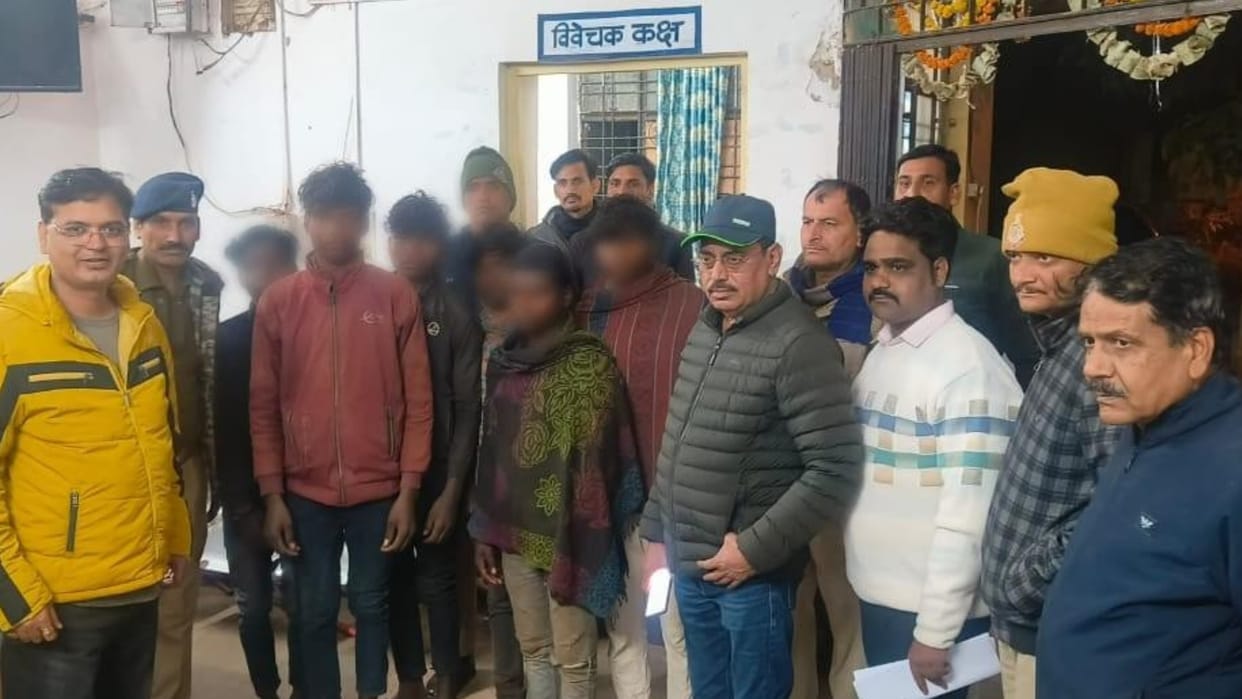 Shivpuri: Administration team freed eight bonded labourers from Chhattisgarh