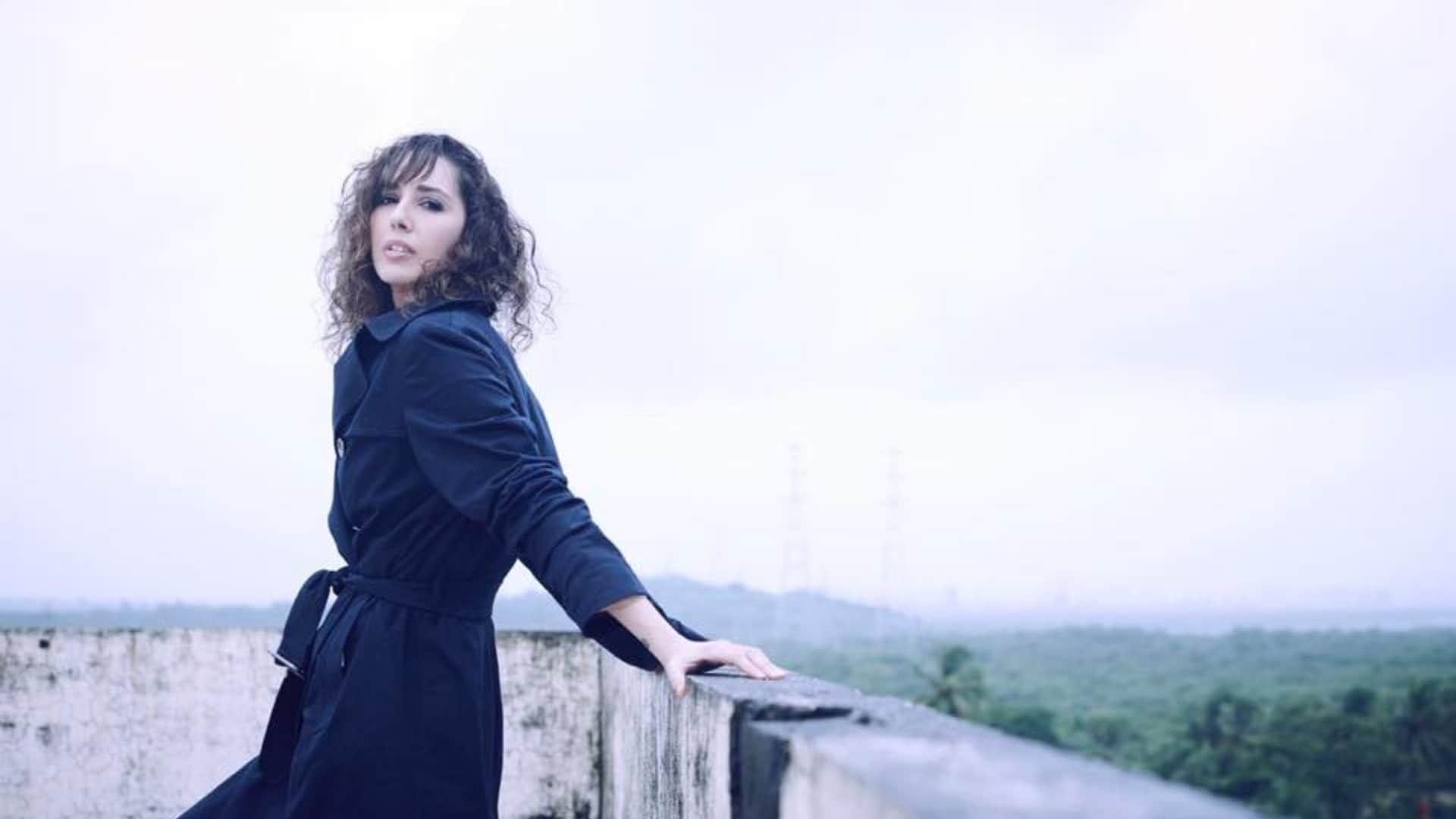 Kallirroi Tziafeta Kali shines with praise for her role in film barroz goes to Greece to celebrate Christmas