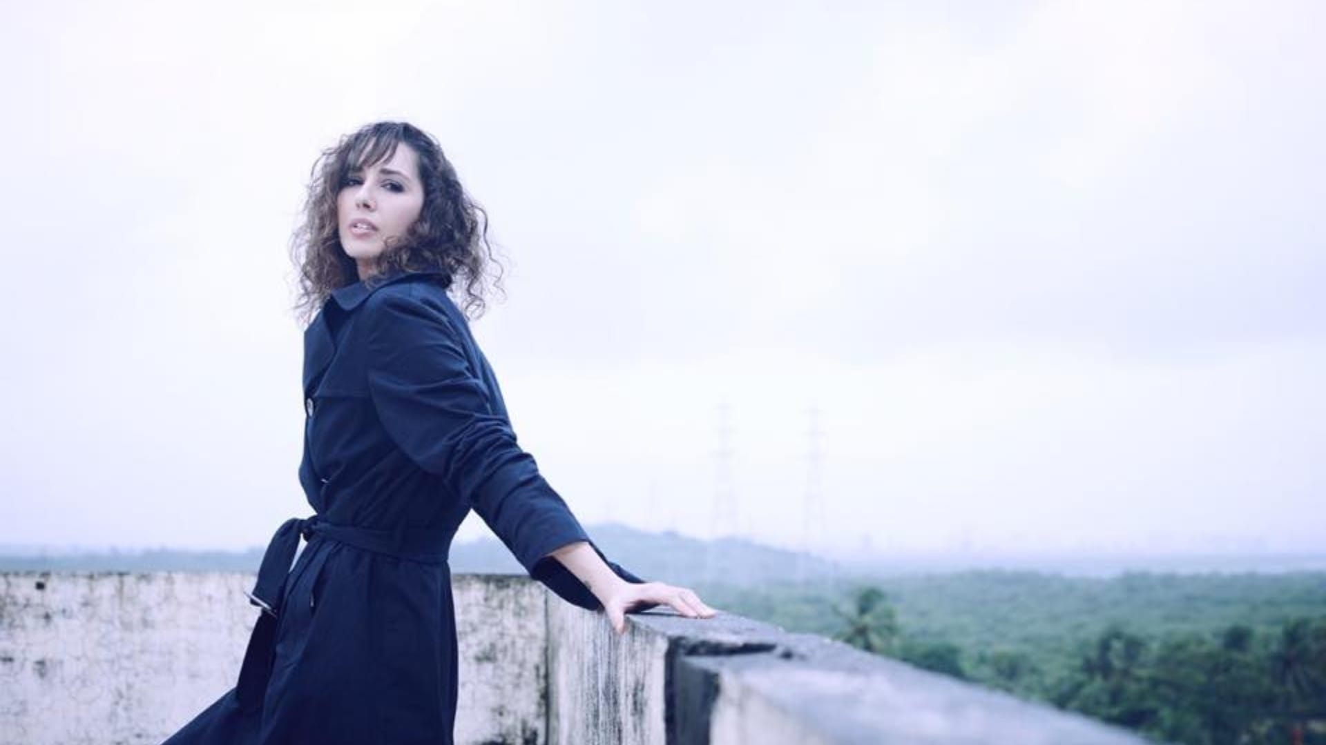 Kallirroi Tziafeta Kali shines with praise for her role in film barroz goes to Greece to celebrate Christmas
