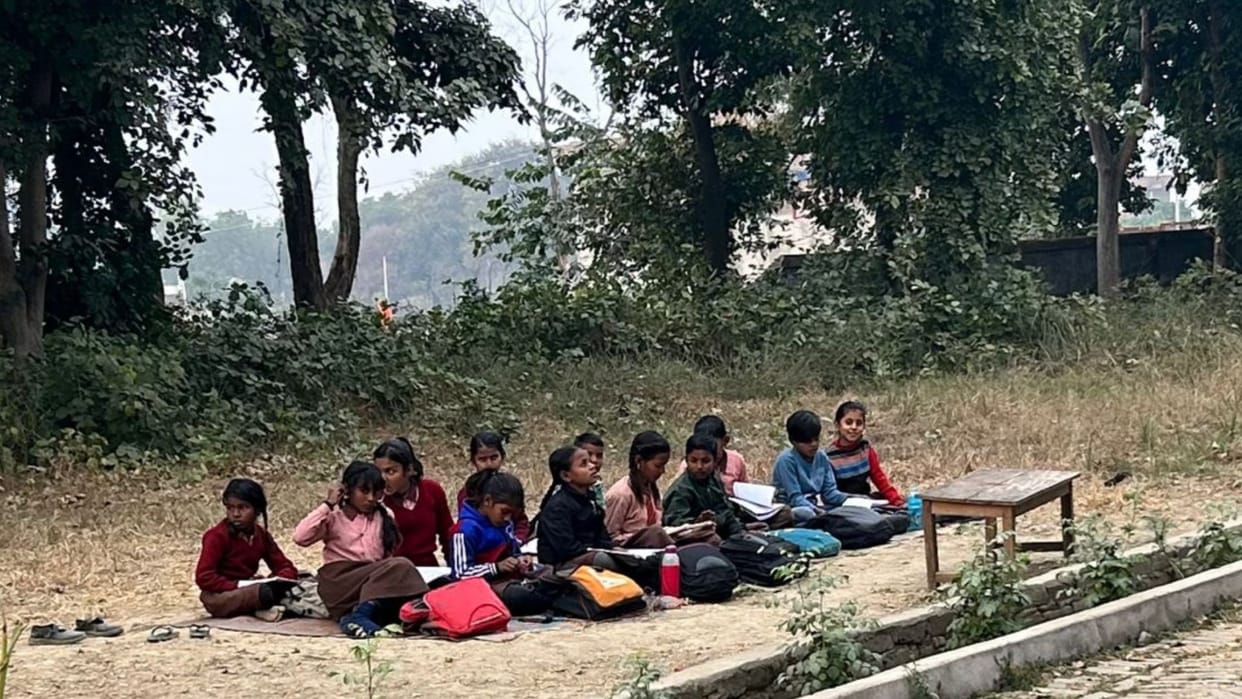 Children sobbing cruelty system many schools studying sitting on ground in varanasi