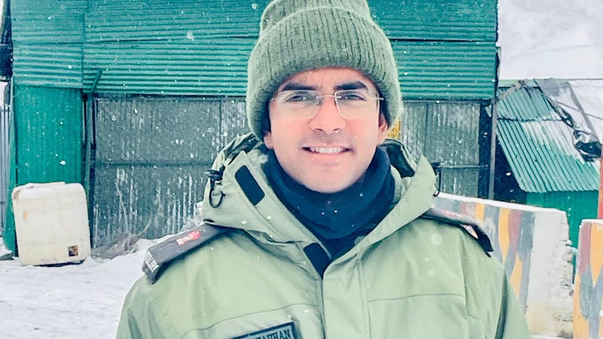 Hamirpur News Sahni village Shubham Chauhan promoted to the rank of Major serving in Ladakh