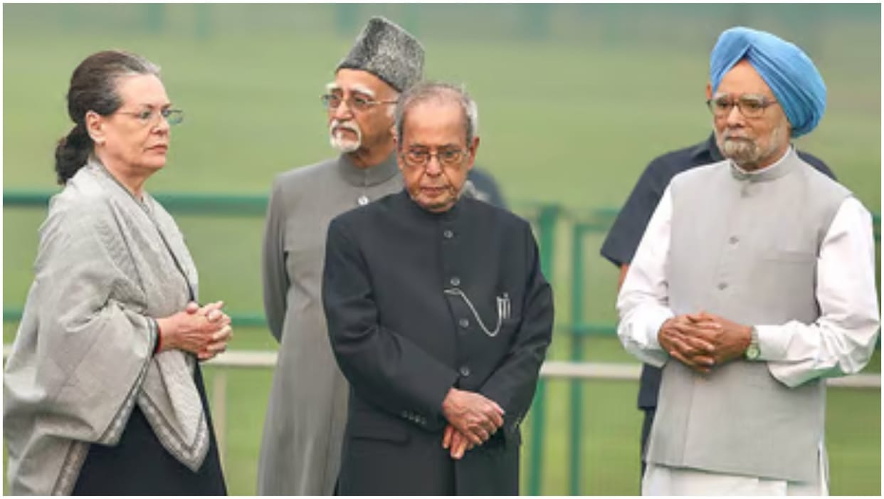 Manmohan Singh Bharat Ratna Economist Pranab Mukherjee Congress Sonia Gandhi news and updates