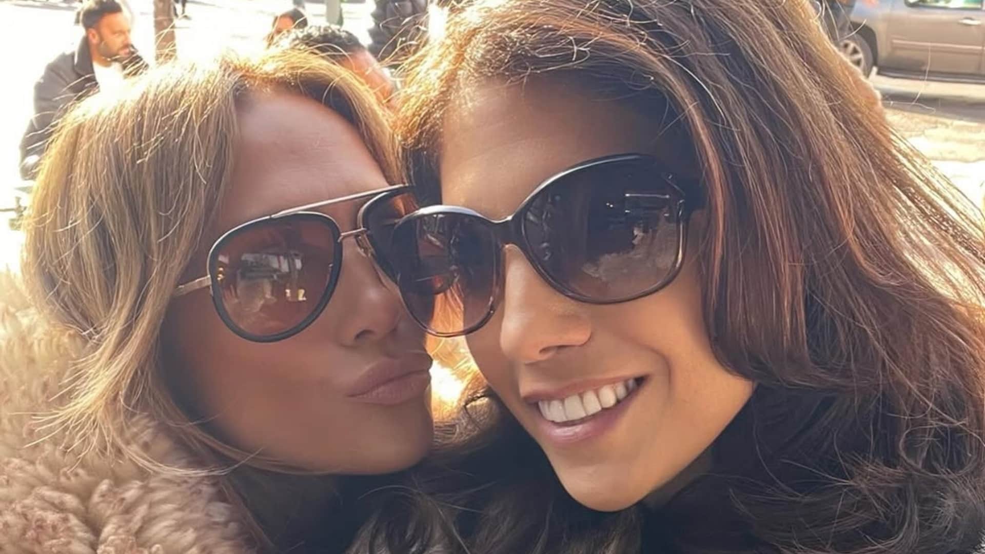 Jennifer Lopez Celebrates Christmas In Aspen With Kids Hollywood Actress Shares Snowy Snaps From Their Outing