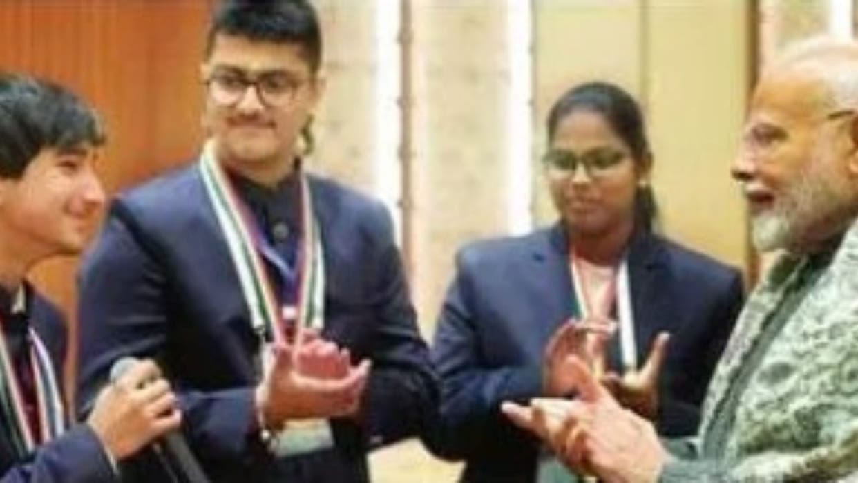 J&K: Hrishik's Cyber Pathshala and Ayaan's song won hearts, made Jammu and Kashmir proud with National Award