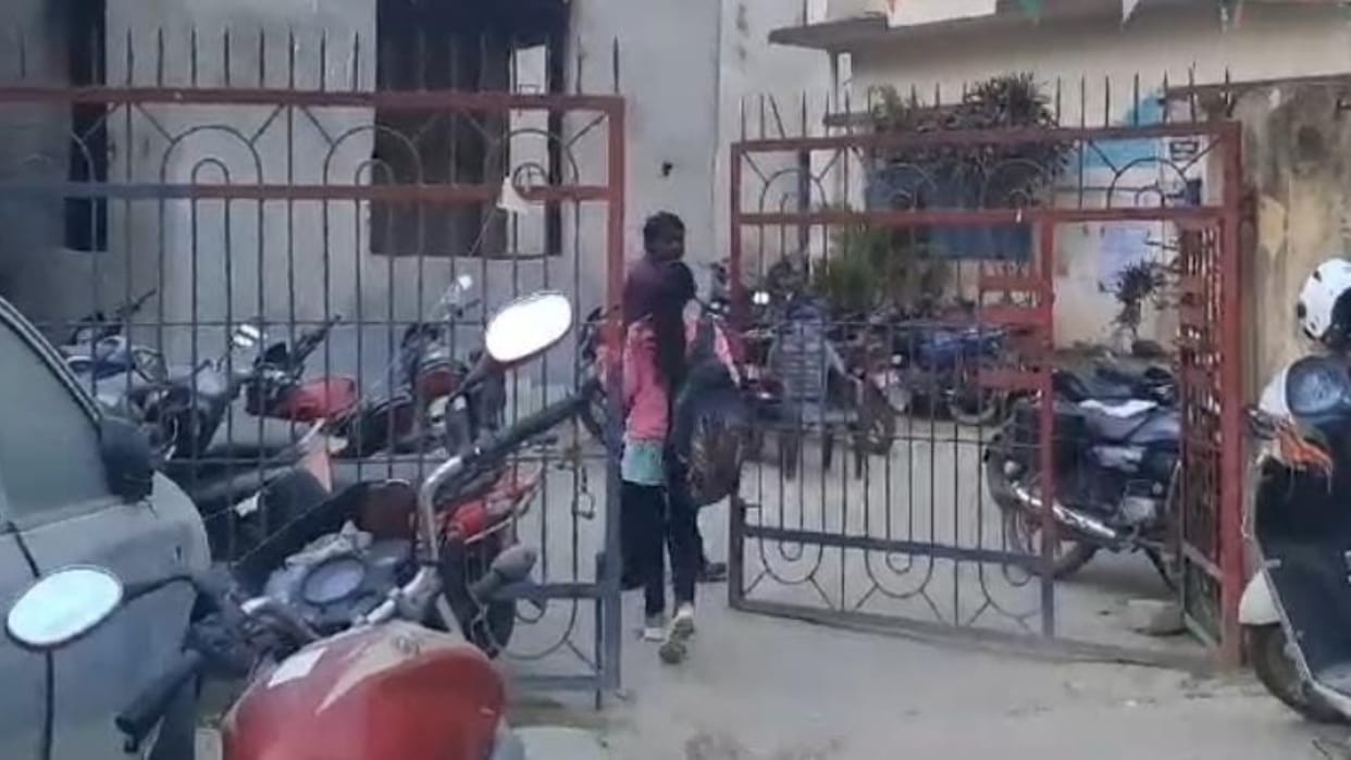 Bihar News : Revenue clerk filed FIR muzaffarpur bihar police inspector live-in relationship love affair