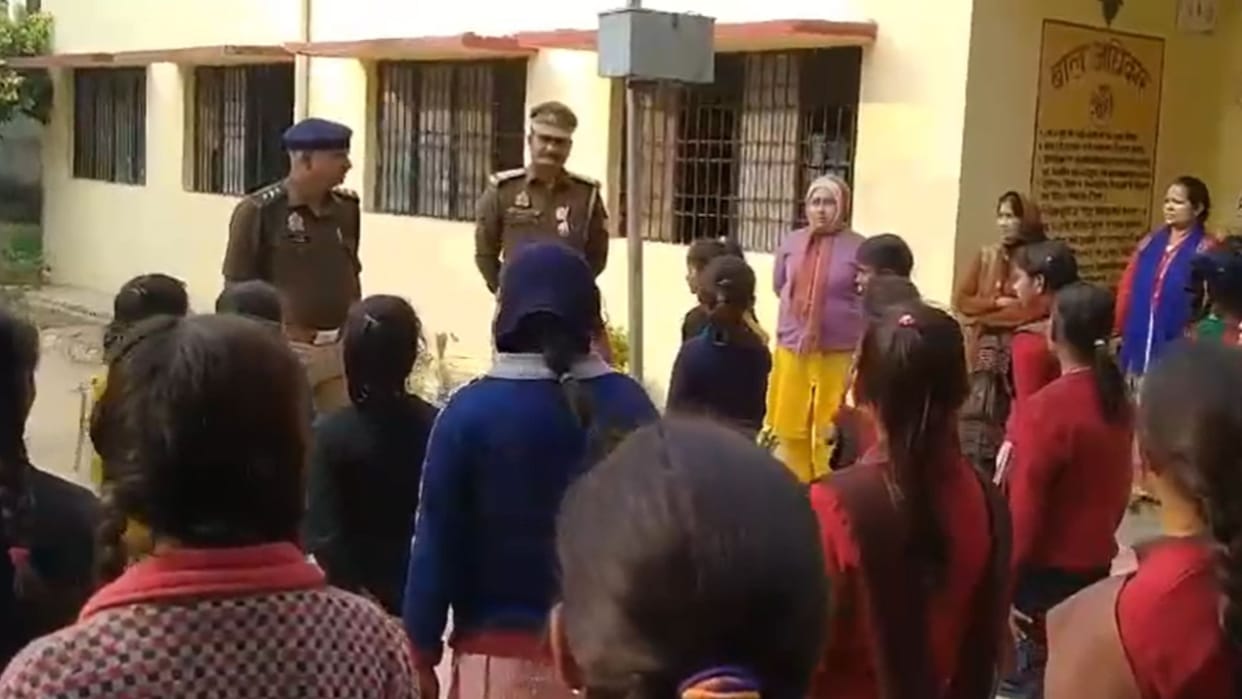 he area officer enquired about the security of Kasturba Girls School talked to the children