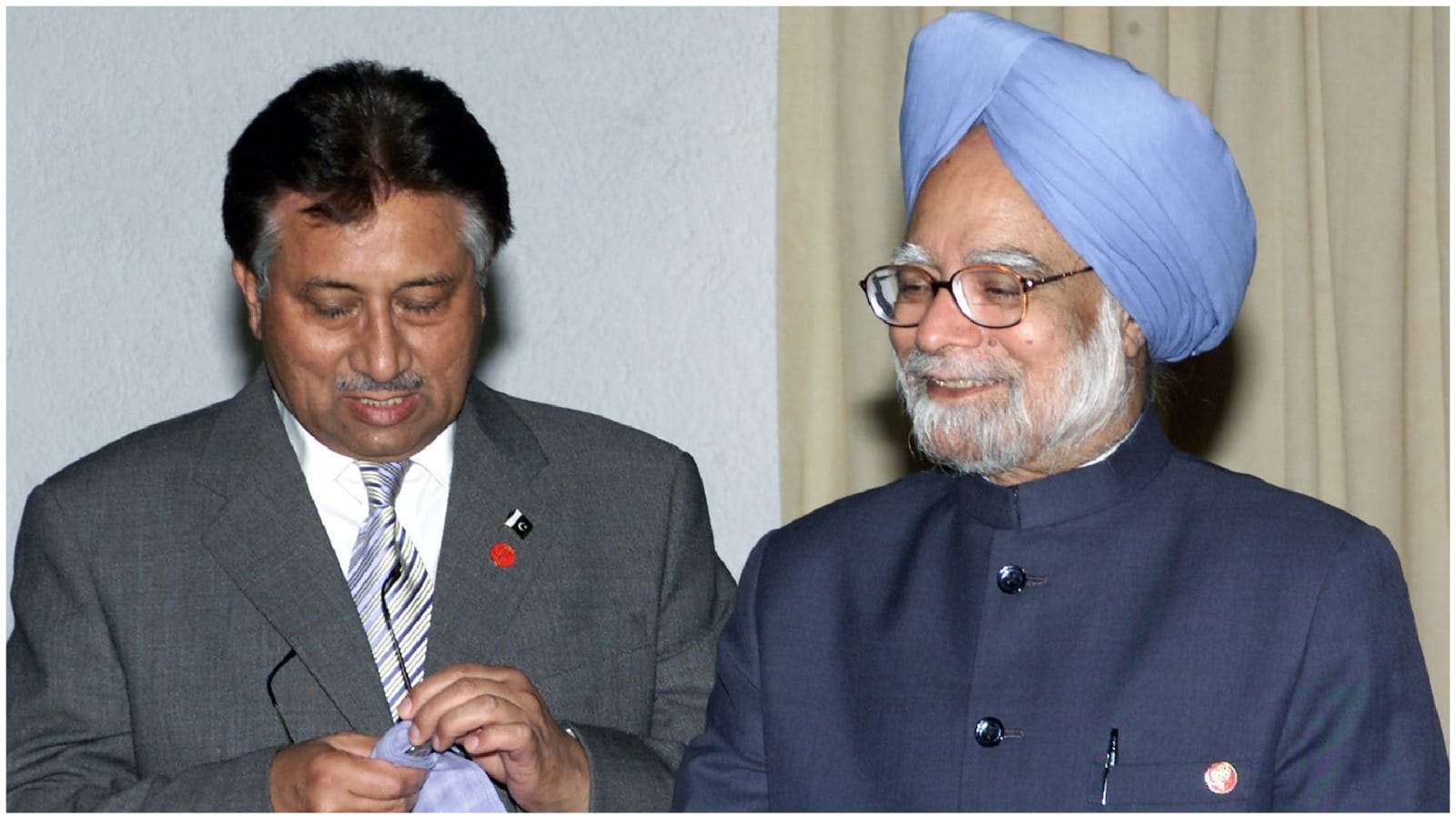 Manmohan Singh tried very hard to establish peace with Pakistan foreign policy mumbai attack